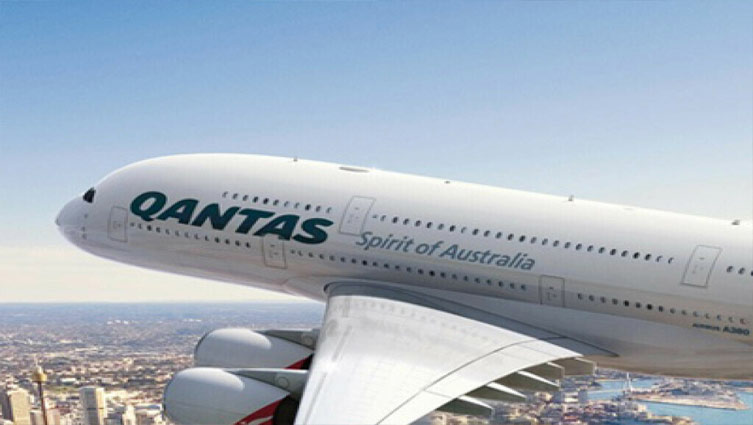 Australian airline Qantas returns to profit