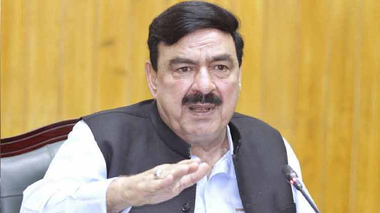 Sheikh Rashid slams Maryam for targeting SC judges