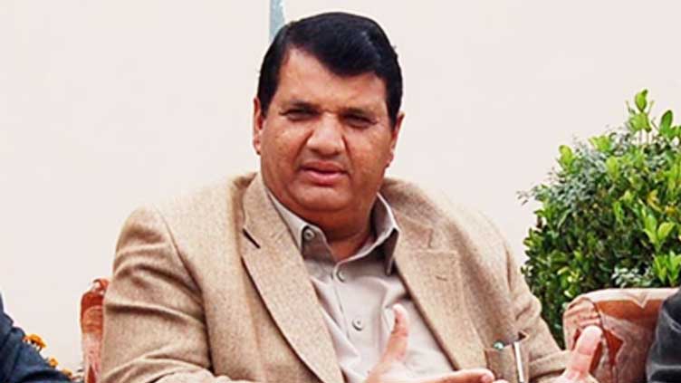 Muqam claims Imran conspiring to create controversy around institutions