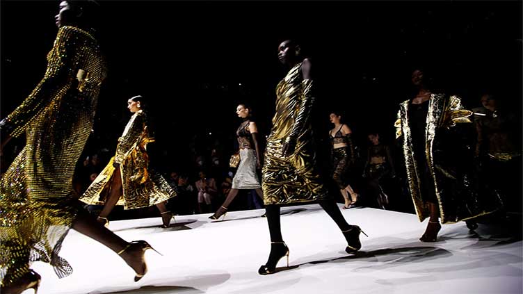 Black dominates at Dolce & Gabbana, Ferragamo back goes to old Hollywood