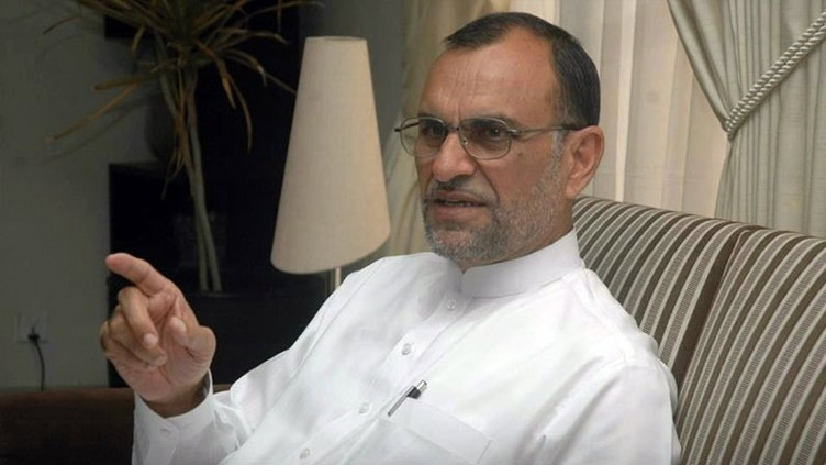 IHC grants bail to Azam Swati in controversial tweets' case