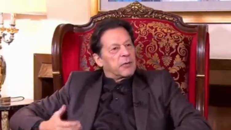 'Bajwa behind leaks', Imran hurls allegations at former army chief