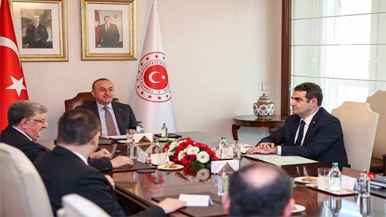 Turkey hosts Syria opposition after outreach to Assad