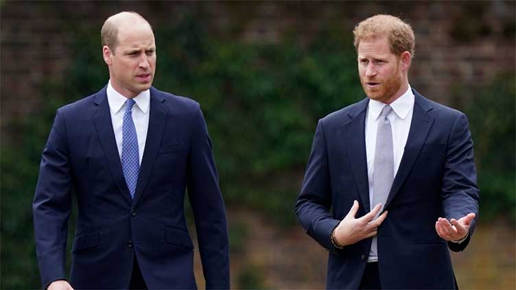 Prince Harry says William attacked him during row	