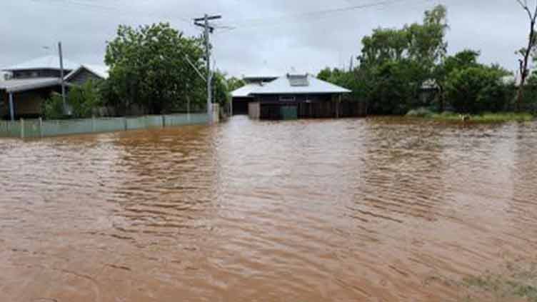 Western Australia in grip of 'devastating' flood emergency, says PM