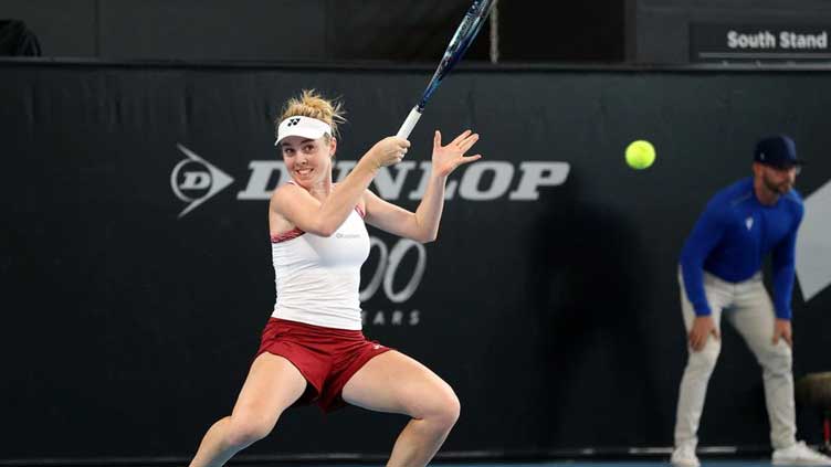 Noskova stuns Jabeur in Adelaide to set up Sabalenka showdown