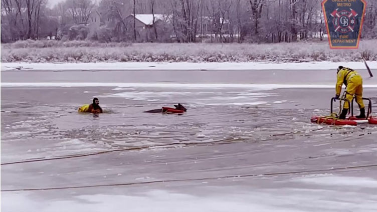 Deer rescued after falling through ice of frozen Wisconsin river