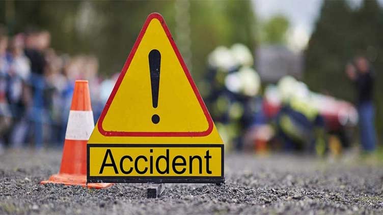 Two women killed, four injured in tractor-motorcycle collision 