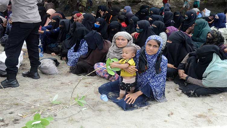 Boat With 185 Rohingya Refugees Lands In Indonesia's Aceh - World ...