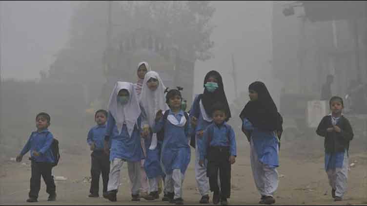 Schools reopen in Punjab after winter break amid cold wave