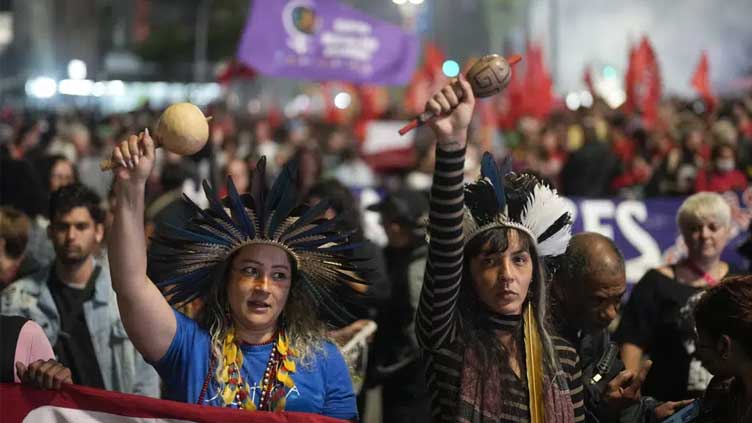  Roots of the Brazilian capital's chaotic uprising
