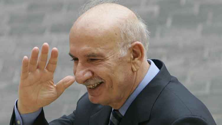 Polish officials say WWII trove of Jewish objects rare find