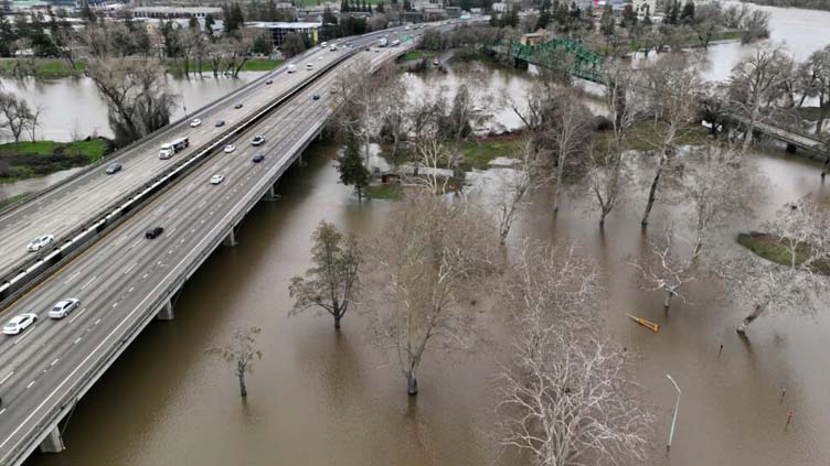 California prepares for next round of storms, as death toll rises