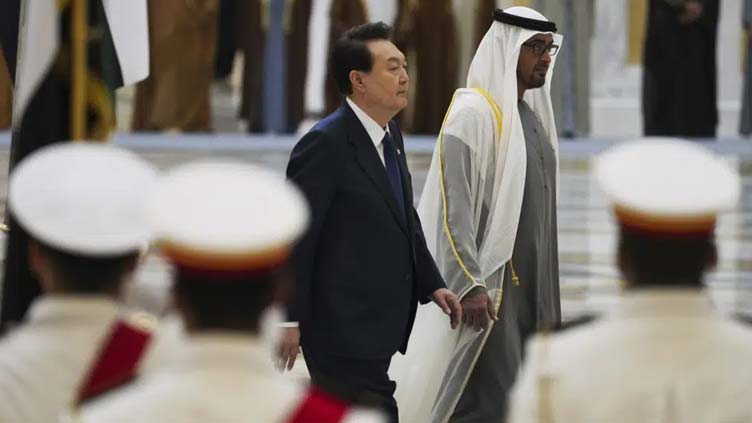 South Korean president travels to UAE, seeks arms sales