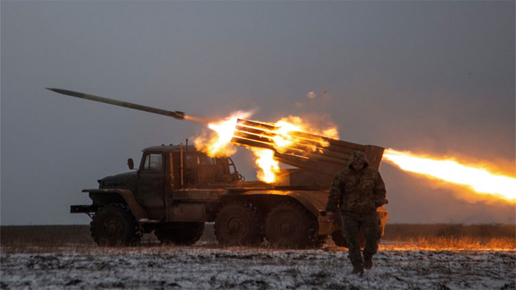 NATO hints at more heavy weapons for Ukraine