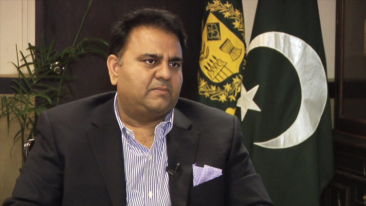 Country cannot be run by decisions taken behind closed doors: Fawad 