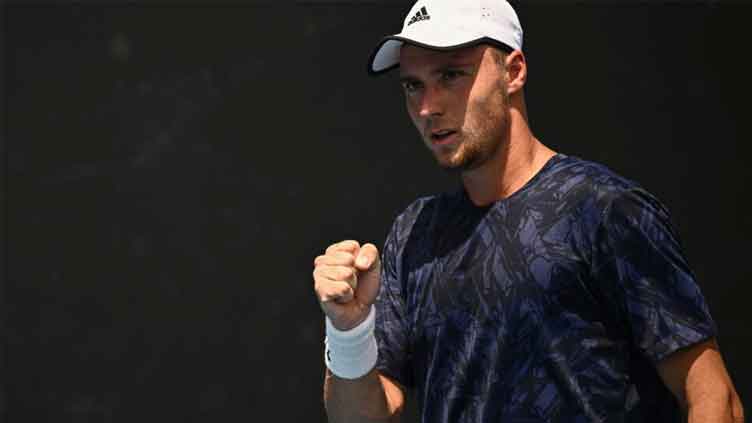 Ukrainian player wants Australian Open ban for Russian flag-wavers