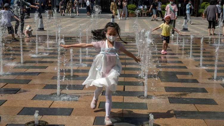  Childcare woes, costs and competition turn Chinese off parenting