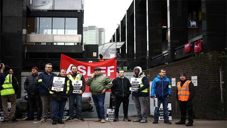 UK train drivers to strike next month in coordinated move