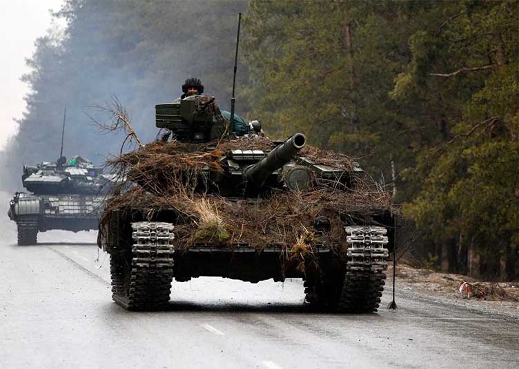 Ukraine pushes for tanks as holdout Germany says new minister to decide