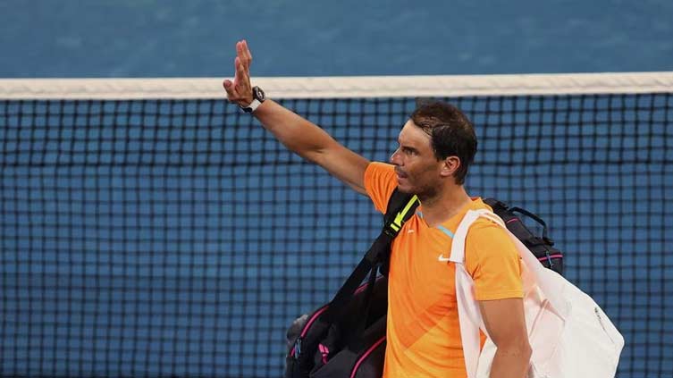 Injured champion Nadal crashes out of Australian Open