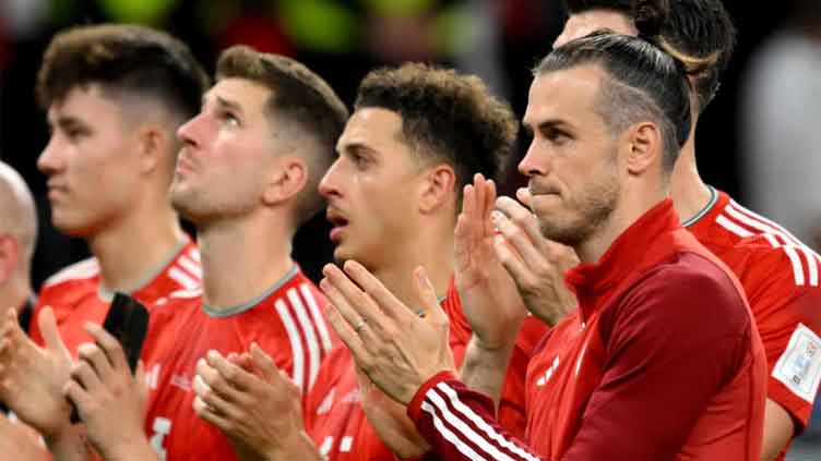 Wales agree equal pay for football internationals