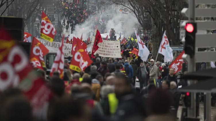 Strikes, protests test French plan to raise retirement age