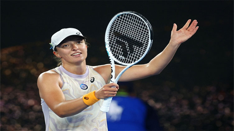 Swiatek senses chance as seeds tumble at Australian Open