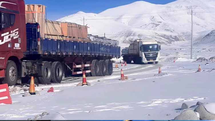 World's highest border crossing between Pakistan, China reopened for trade