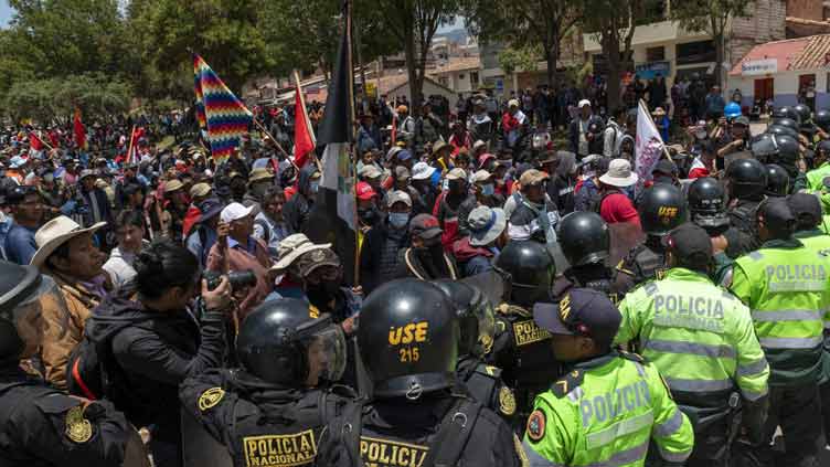 Peru closes Machu Picchu as anti-government protests grow