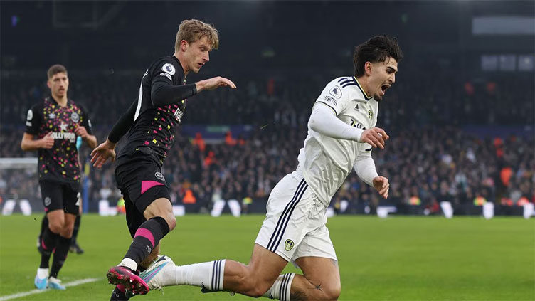 Struggling Leeds held to goalless draw by Brentford