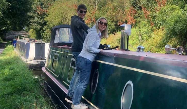 Couple swap house for narrowboat saving up for their dream home