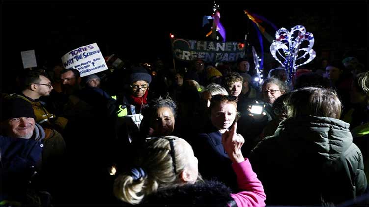 UK says 200 asylum-seeking children missing, some aged under 16