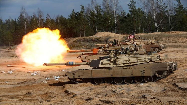 Germany, US, to send battle tanks to help Ukraine fight off Russia