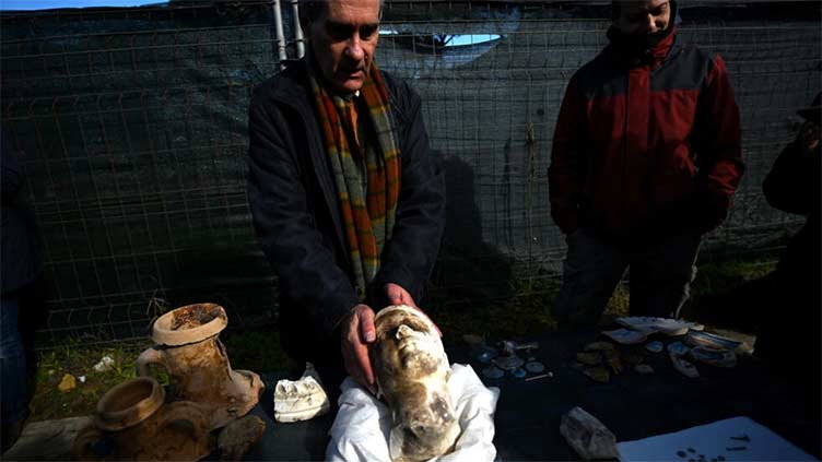 Rome archaeologists search for start of Appian Way