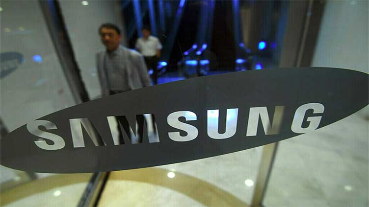 Samsung quarterly profits plunge to eight-year-low on demand slump