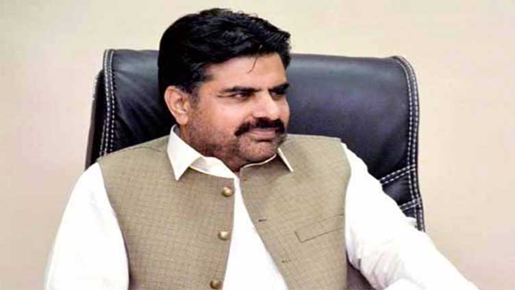 Nasir Shah says country to stave off risk of default despite economy in tight spot