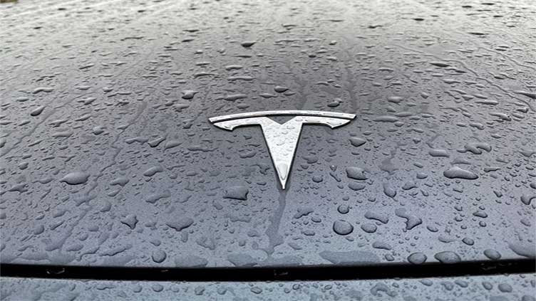 Tesla to boost spending as plant expansions gather pace
