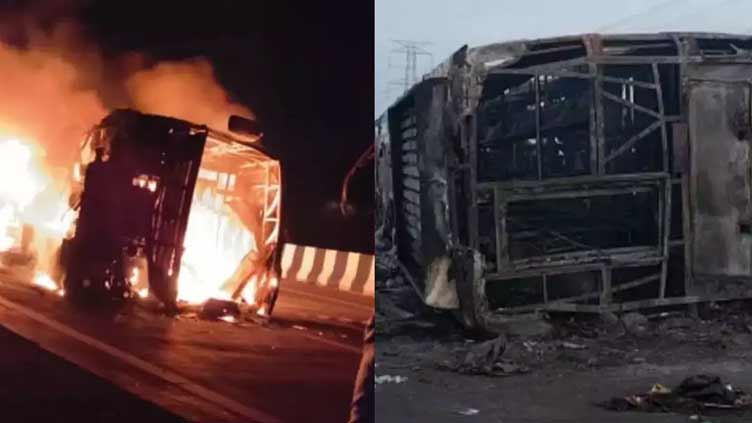 India bus fire kills 25