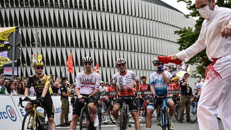 Tour de France sets off from Bilbao