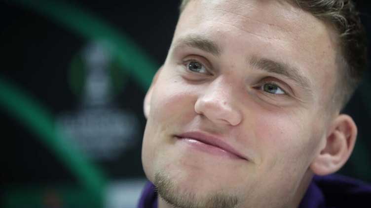 Brighton sign Dutch goalkeeper Verbruggen from Anderlecht