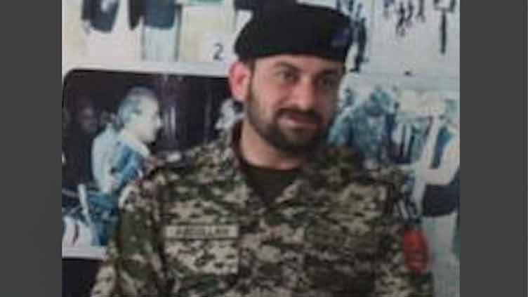 Army major martyred in gunfight with terrorists in Khyber: ISPR