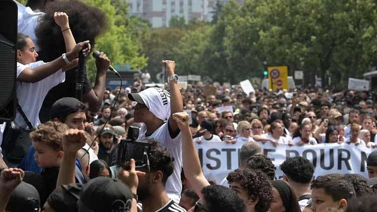 Fresh protests against police violence planned in France