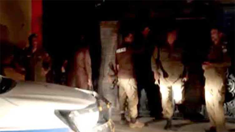 Two robbers killed in Okara police shootout 