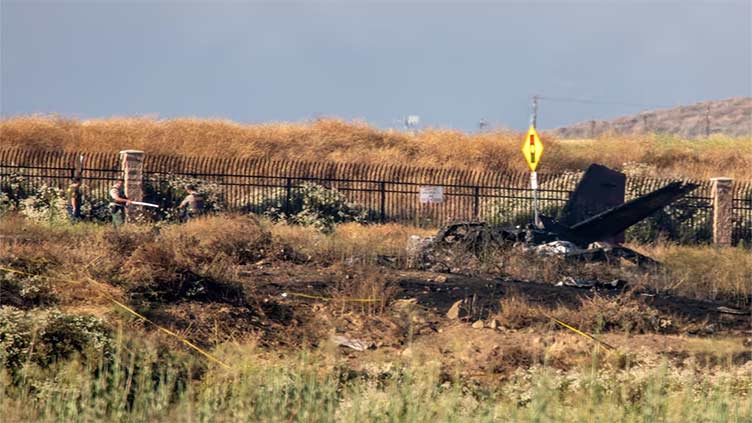 Six killed in plane crash in Southern California