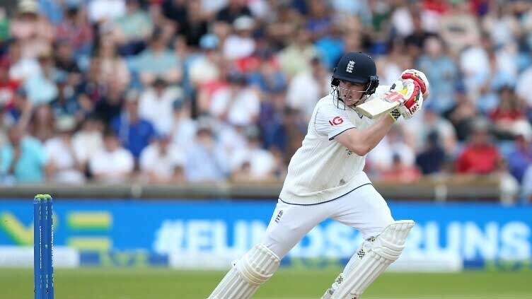 England beat Australia in 3rd Test thriller to keep Ashes hopes alive