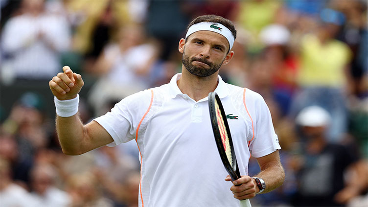 Dimitrov dispatches Tiafoe with ease to advance at Wimbledon