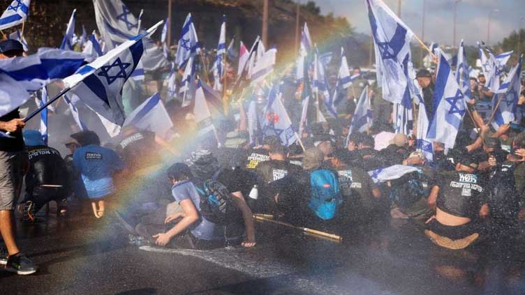 Israel protests flare over Netanyahu's new Supreme Court bill