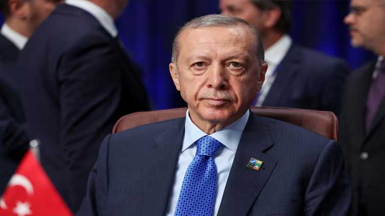 Turkiye sets new Western tilt in foreign policy as economy weighs