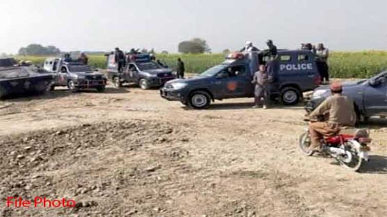 Sindh police recover four from Katcha bandits 